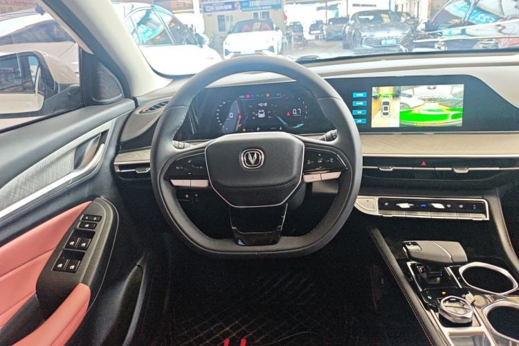 Used CHANGAN Eado 2024 PLUS Blue Whale NE 1.4T GDI DCT High-Energy Edition Steering Wheel