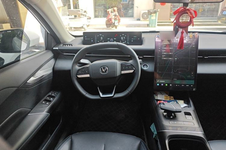 Used CHANGAN Eado 2024 1.5T GDI Automatic Prestige Edition Steering Wheel