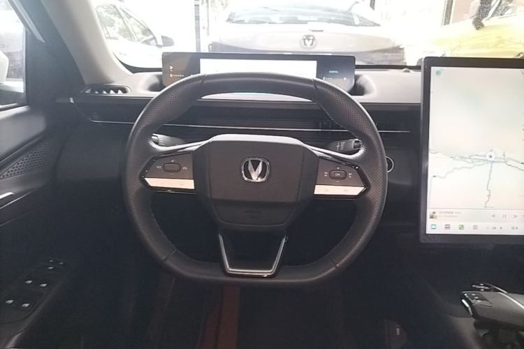 Used CHANGAN Eado 2024 1.5T GDI Automatic Flagship Edition Steering Wheel
