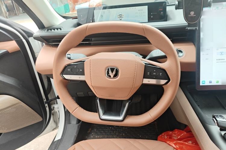 Used CHANGAN Eado 2024 1.5T GDI Automatic Flagship Edition Steering Wheel