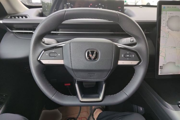 Used CHANGAN Eado 2024 1.5T GDI Automatic Prestige Edition Steering Wheel