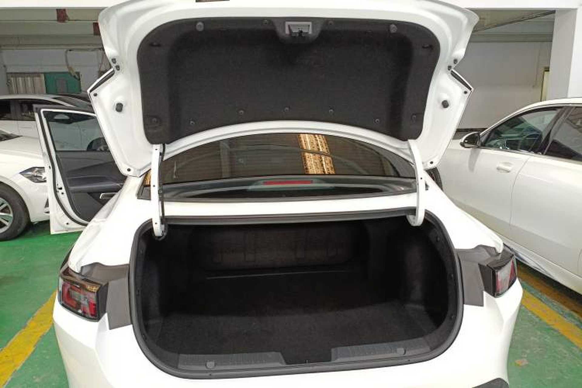 Used CHANGAN Eado 2024 1.5T GDI Automatic Prestige Edition Trunk