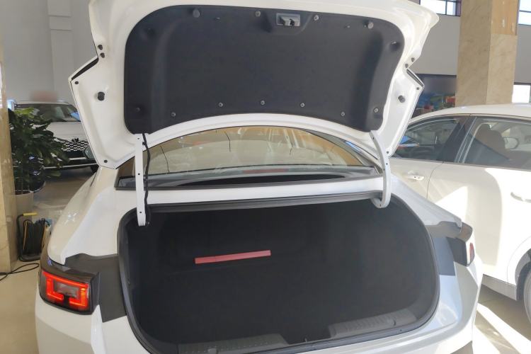 Used CHANGAN Eado 2024 1.5T GDI Automatic Prestige Edition Trunk