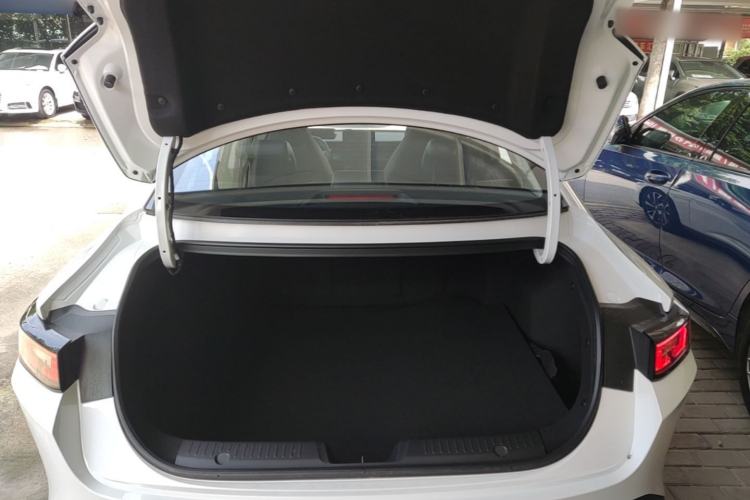 Used CHANGAN Eado 2024 1.5T GDI Automatic Prestige Edition Trunk