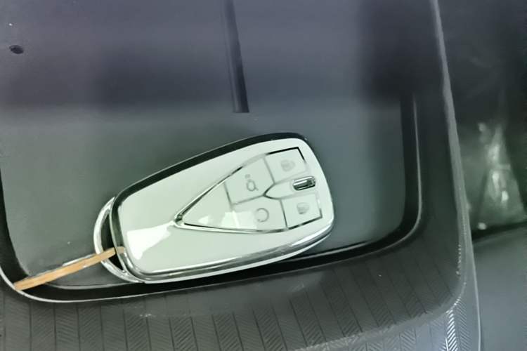 Used CHANGAN Eado 2024 1.5T GDI Automatic Prestige Edition Vehicle Key