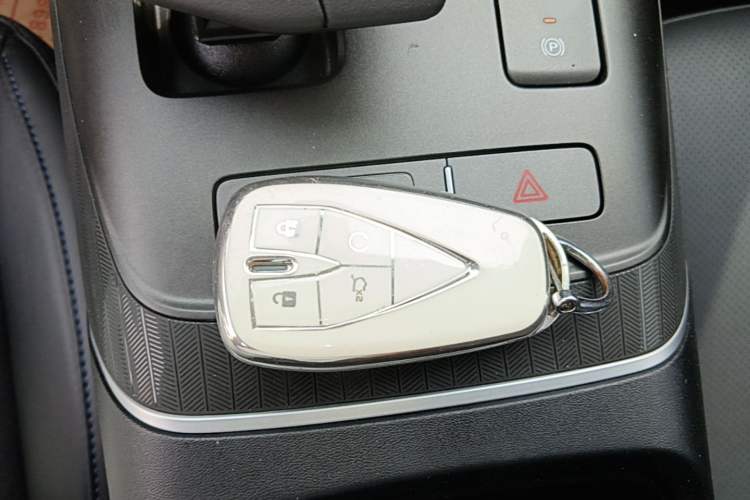 Used CHANGAN Eado 2024 1.5T GDI Automatic Prestige Edition Vehicle Key