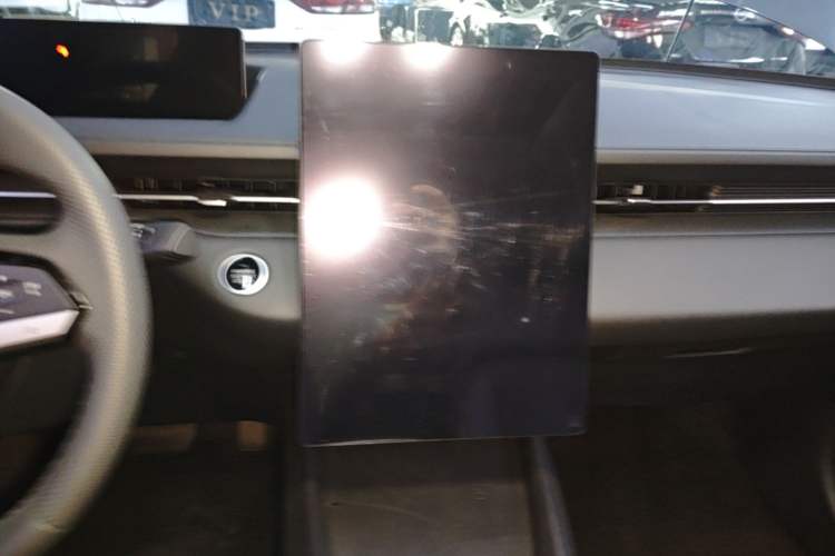 Used CHANGAN Eado 2025 Blue Whale 1.5T High-Energy Edition Audio And AC Panel