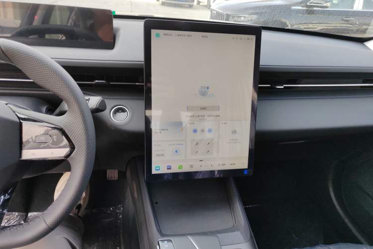Used CHANGAN Eado 2025 Blue Whale 1.5T 500Bar Prestige Model Audio And AC Panel