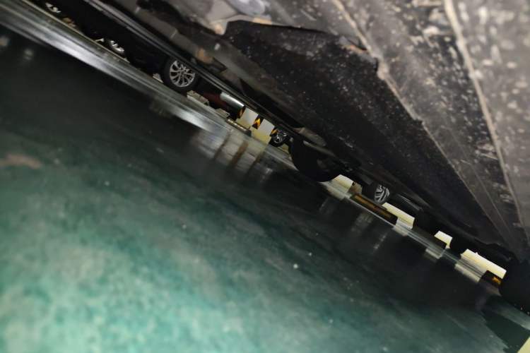 Used CHANGAN Eado 2025 Blue Whale 1.5T 500Bar Flagship Model Chassis Front Left