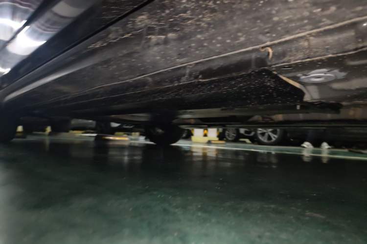 Used CHANGAN Eado 2025 Blue Whale 1.5T 500Bar Flagship Model Chassis Front Right