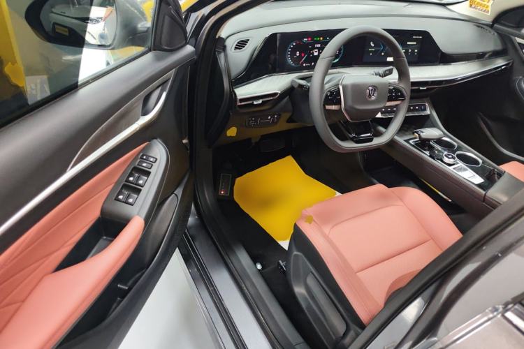 Used CHANGAN Eado 2025 PLUS 1.4T Dual-Clutch High-Energy Version Driver Seat