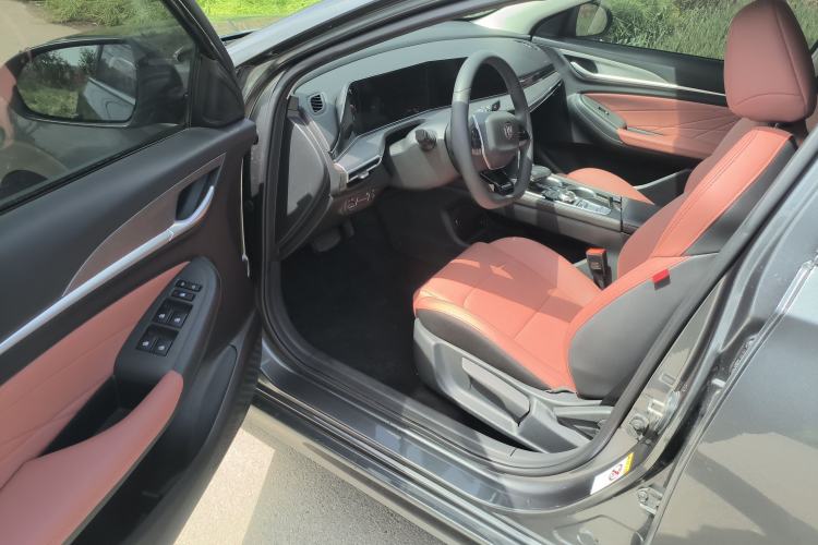 Used CHANGAN Eado 2025 PLUS 1.4T Dual-Clutch High-Energy Version Driver Seat