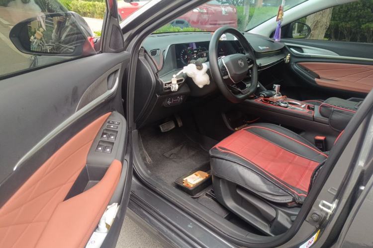Used CHANGAN Eado 2025 PLUS 1.4T Dual-Clutch High-Energy Version Driver Seat