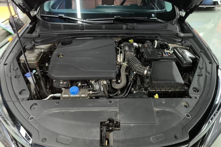 Used CHANGAN Eado 2025 PLUS 1.4T Dual-Clutch High-Energy Version Engine Bay