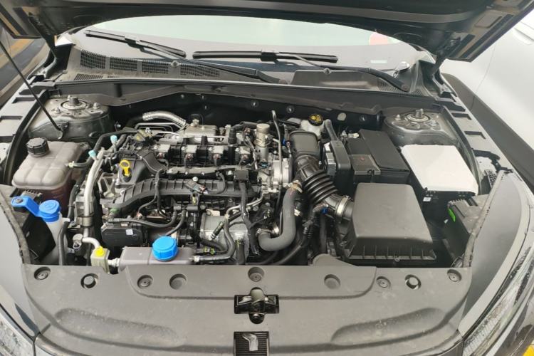 Used CHANGAN Eado 2025 Blue Whale 1.5T 500Bar Prestige Model Engine Bay
