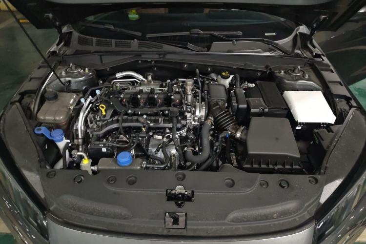 Used CHANGAN Eado 2025 Blue Whale 1.5T 500Bar Flagship Model Engine Bay