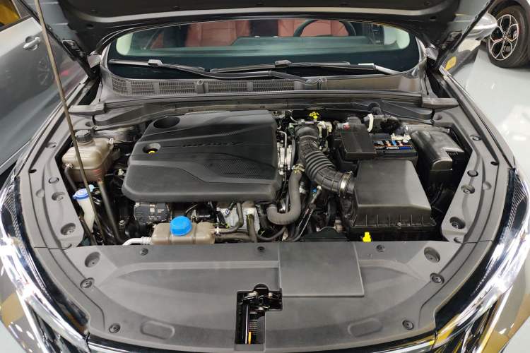 Used CHANGAN Eado 2025 PLUS 1.4T Dual-Clutch High-Energy Version Engine Bay