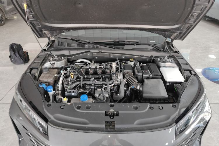 Used CHANGAN Eado 2025 Blue Whale 1.5T 500Bar Prestige Model Engine Bay