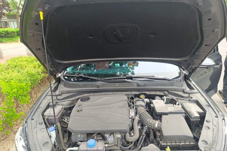 Used CHANGAN Eado 2025 PLUS 1.4T Dual-Clutch High-Energy Version Engine Bay