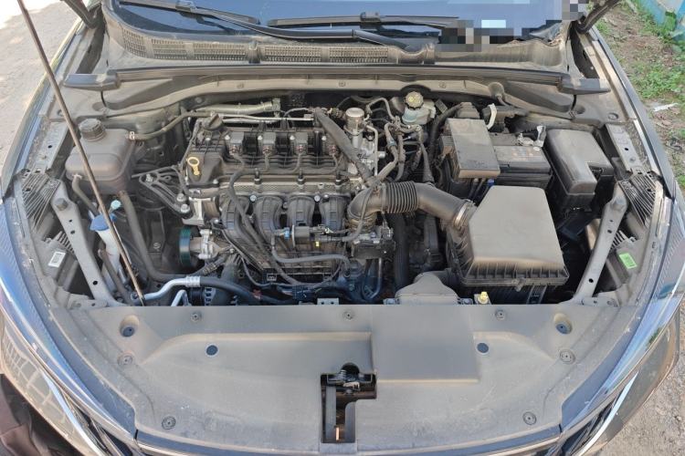 Used CHANGAN Eado 2025 PLUS 1.5L Manual Luxury Edition Engine Bay