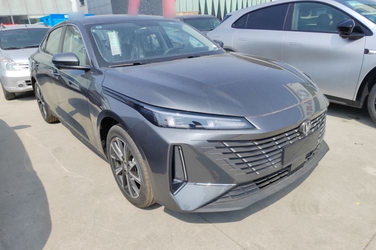 Used CHANGAN Eado 2025 Blue Whale 1.5T 500Bar Prestige Model Exterior 1