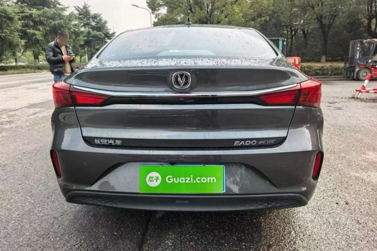 Used CHANGAN Eado 2025 PLUS 1.5L Manual Luxury Edition Exterior 10