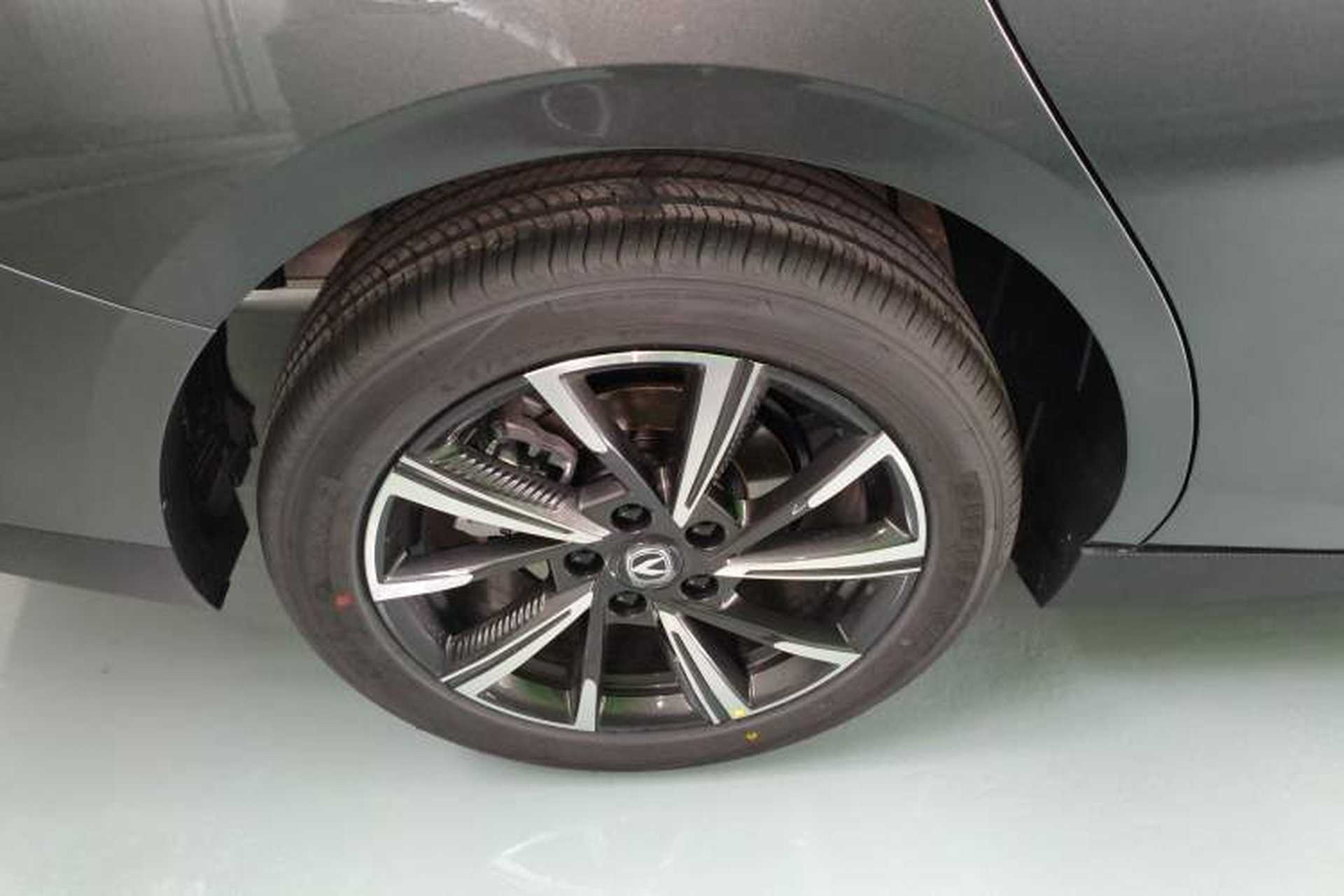 Used CHANGAN Eado 2025 Blue Whale 1.5T 500Bar Prestige Model Exterior 2