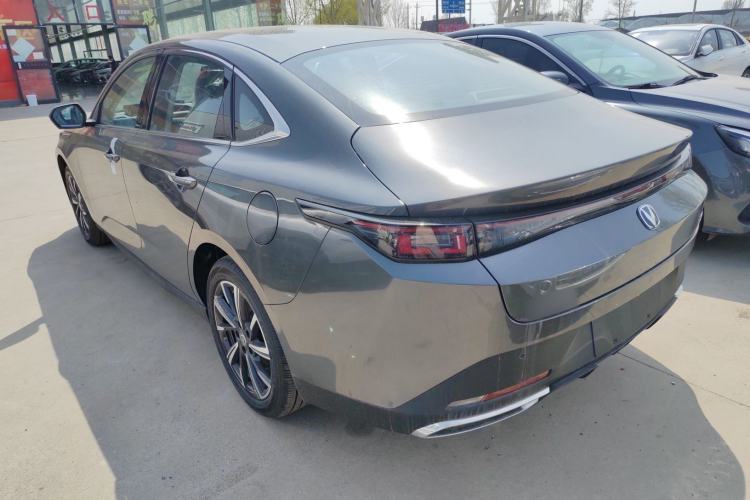 Used CHANGAN Eado 2025 Blue Whale 1.5T 500Bar Prestige Model Exterior 2