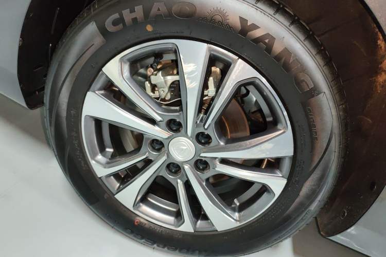 Used CHANGAN Eado 2025 PLUS 1.4T Dual-Clutch High-Energy Version Exterior 5