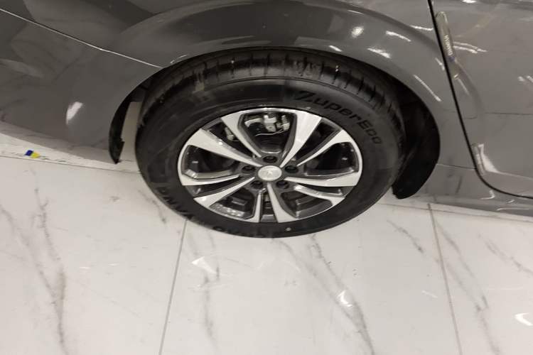 Used CHANGAN Eado 2025 PLUS 1.4T Dual-Clutch High-Energy Version Exterior 5