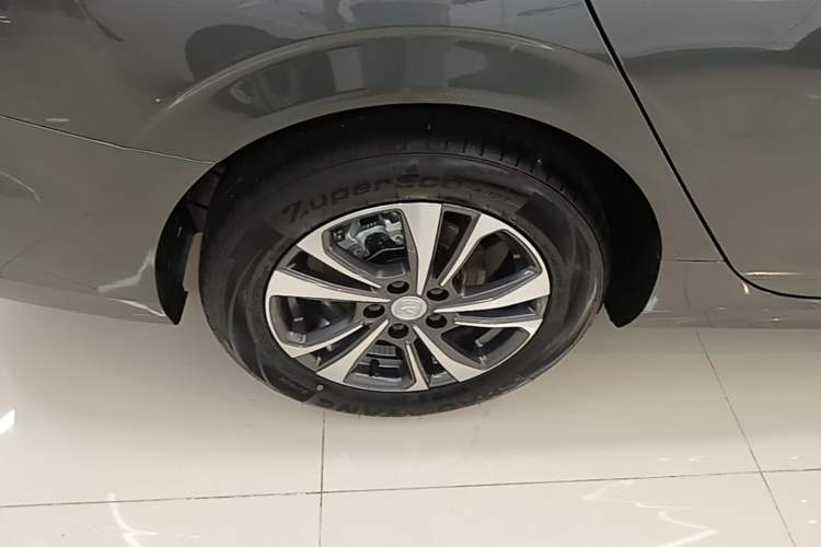 Used CHANGAN Eado 2025 PLUS 1.4T Dual-Clutch High-Energy Version Exterior 5