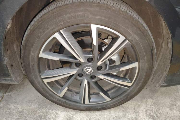 Used CHANGAN Eado 2025 Blue Whale 1.5T 500Bar Prestige Model Exterior 7
