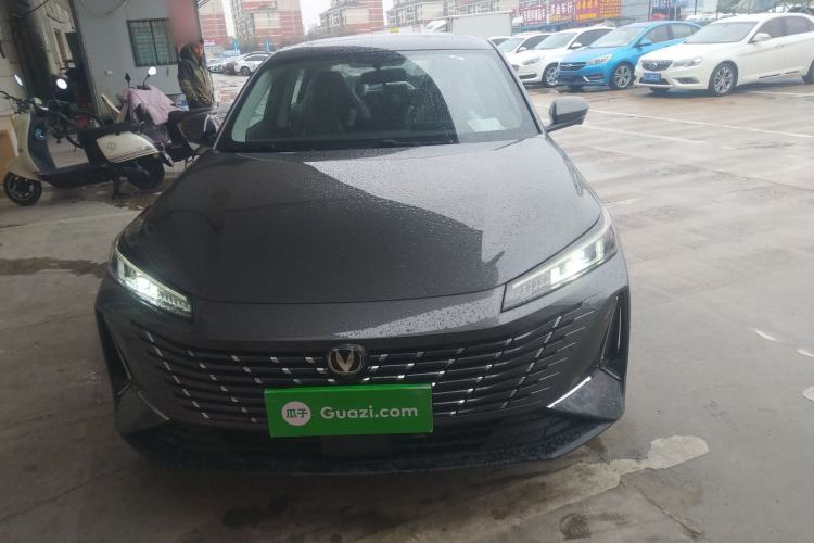 Used CHANGAN Eado 2025 Blue Whale 1.5T 500Bar Prestige Model Front