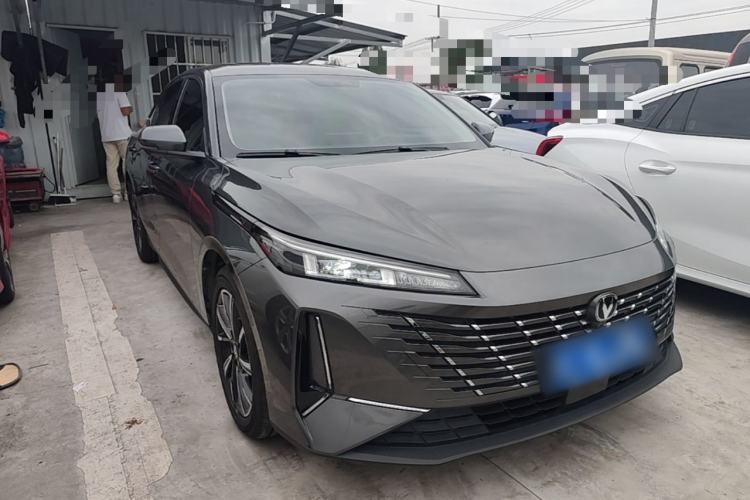 Used CHANGAN Eado 2025 Blue Whale 1.5T 500Bar Prestige Model Front Right 45 Deg