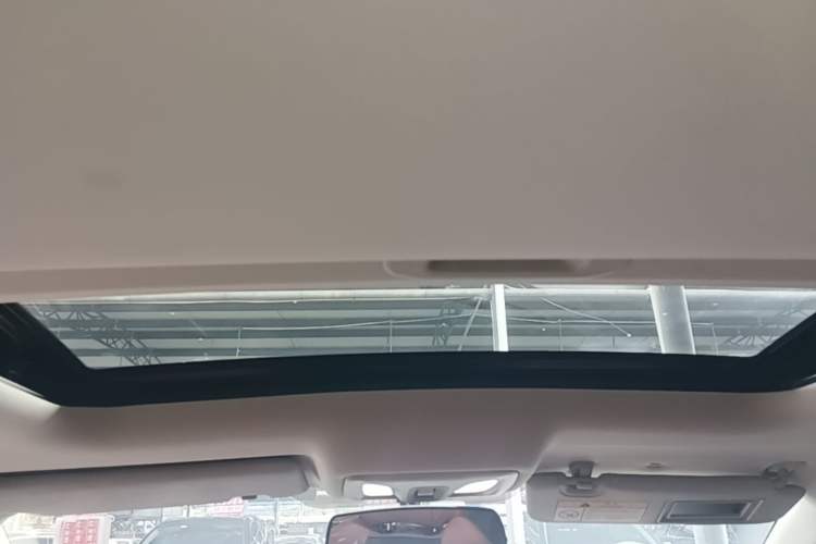 Used CHANGAN Eado 2025 PLUS 1.4T Dual-Clutch High-Energy Version Headliner