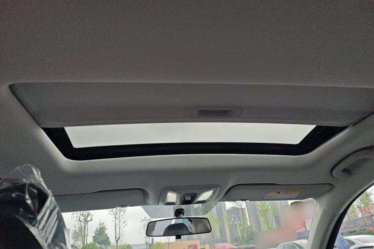 Used CHANGAN Eado 2025 Blue Whale 1.5T 500Bar Prestige Model Headliner