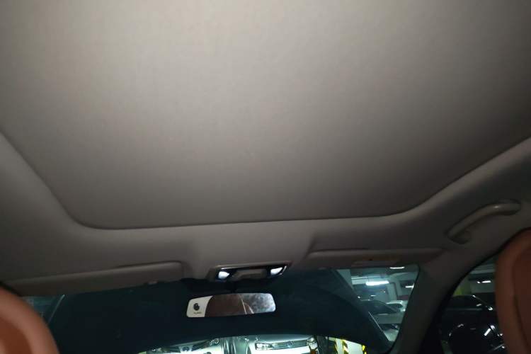 Used CHANGAN Eado 2025 Blue Whale 1.5T 500Bar Flagship Model Headliner