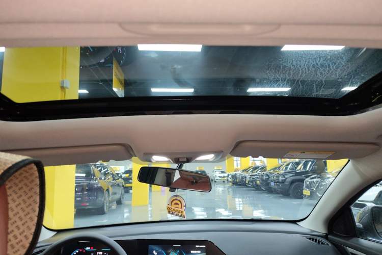 Used CHANGAN Eado 2025 PLUS 1.4T Dual-Clutch High-Energy Version Headliner
