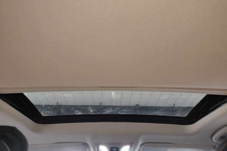Used CHANGAN Eado 2025 Blue Whale 1.5T 500Bar Prestige Model Headliner