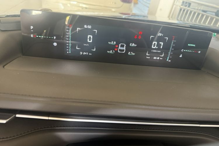 Used CHANGAN Eado 2025 Blue Whale 1.5T 500Bar Prestige Model Instrument Cluster