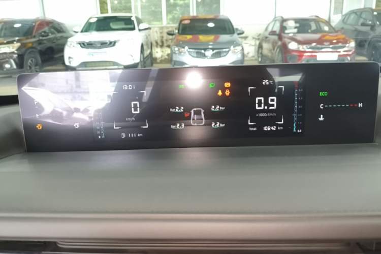 Used CHANGAN Eado 2025 Blue Whale 1.5T 500Bar Prestige Model Instrument Cluster