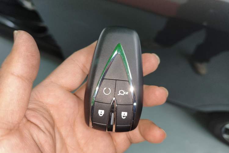 Used CHANGAN Eado 2025 Blue Whale 1.5T 500Bar Prestige Model Interior 1