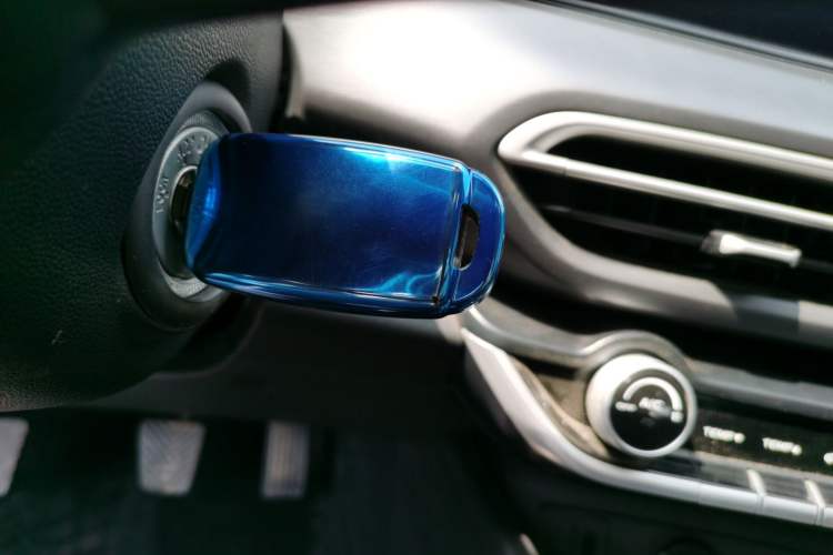 Used CHANGAN Eado 2025 PLUS 1.5L Manual Luxury Edition Interior 1