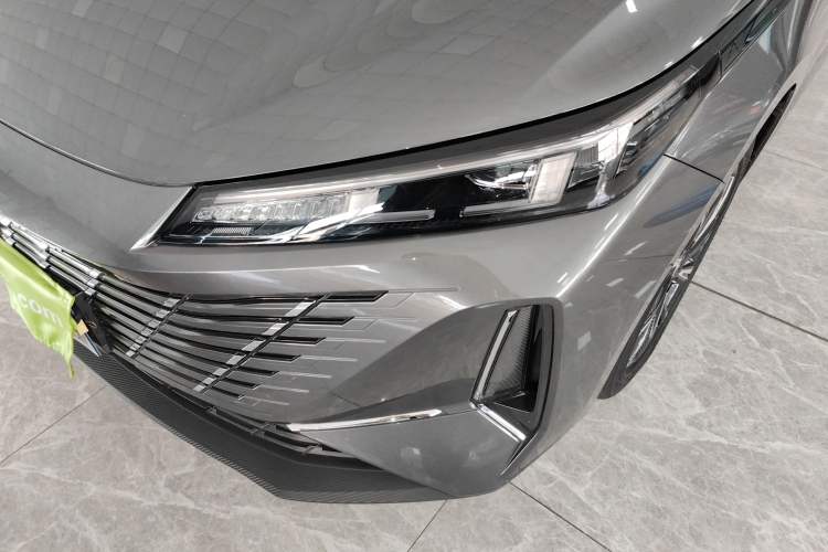 Used CHANGAN Eado 2025 Blue Whale 1.5T 500Bar Prestige Model Left Front Headlight