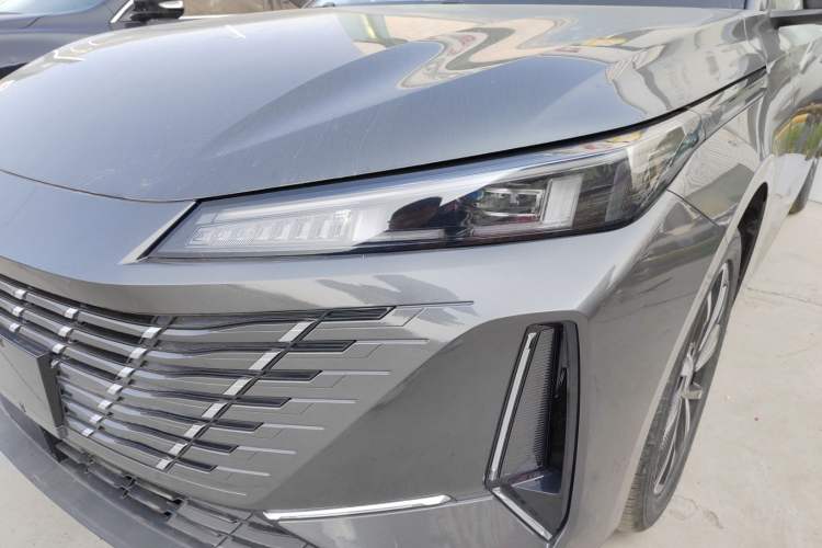 Used CHANGAN Eado 2025 Blue Whale 1.5T 500Bar Prestige Model Left Front Headlight