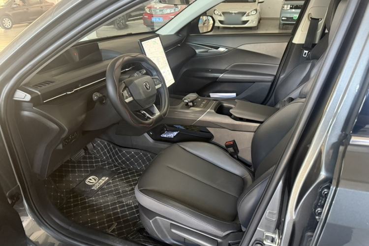 Used CHANGAN Eado 2025 Blue Whale 1.5T 500Bar Prestige Model Left Front Seat