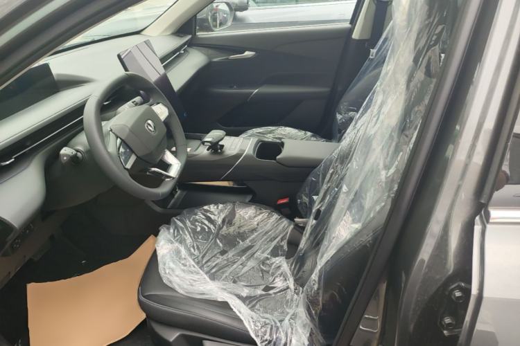 Used CHANGAN Eado 2025 Blue Whale 1.5T 500Bar Prestige Model Left Front Seat