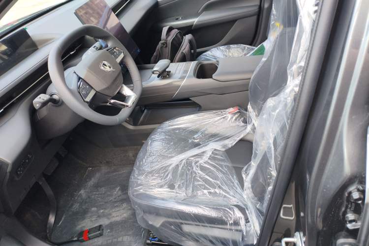 Used CHANGAN Eado 2025 Blue Whale 1.5T 500Bar Prestige Model Left Front Seat