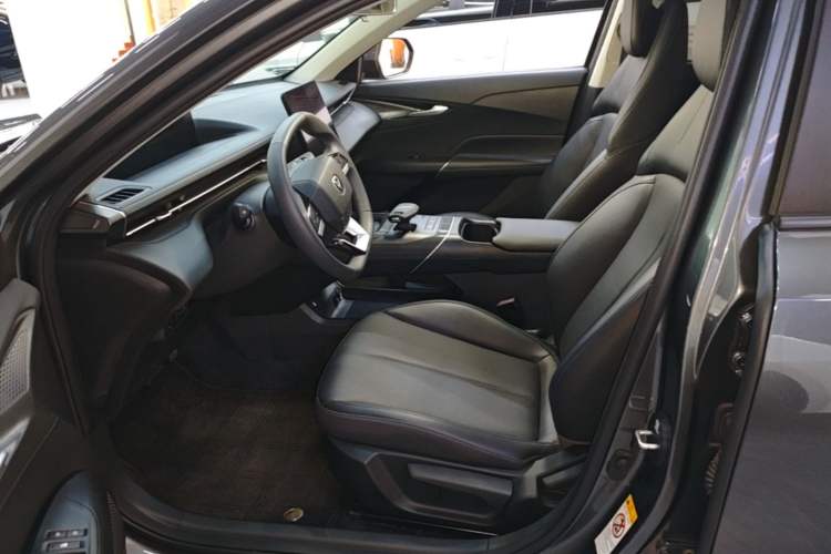 Used CHANGAN Eado 2025 Blue Whale 1.5T High-Energy Edition Left Front Seat