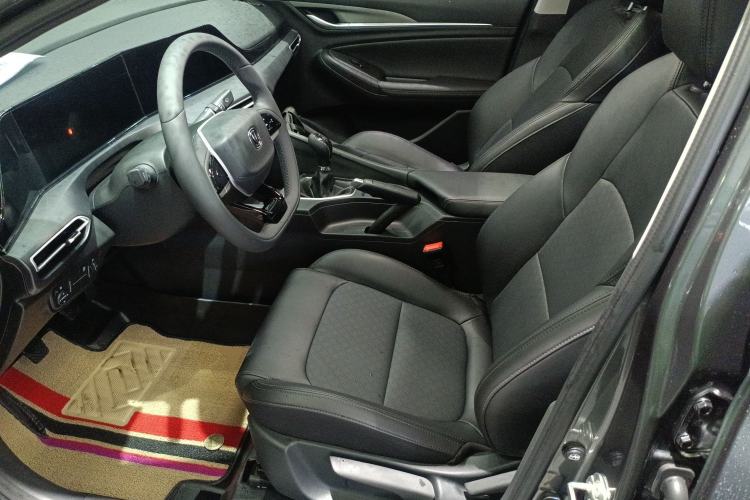 Used CHANGAN Eado 2025 PLUS 1.5L Manual Luxury Edition Left Front Seat